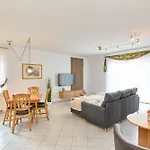 Gaestehaus Binz-meyer Heldensicht Лизер