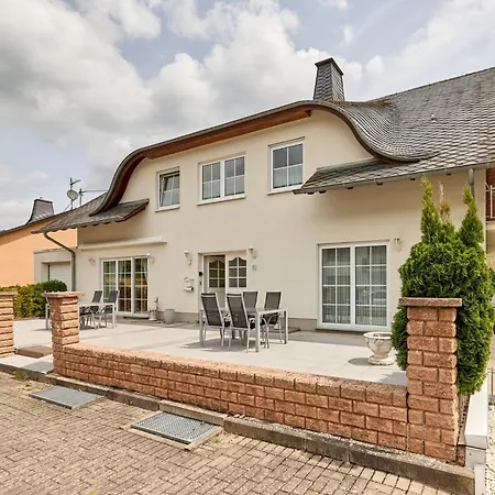 Apartment Gaestehaus Binz-meyer Lieser