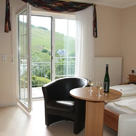 Gaestehaus Binz-meyer * Lieser