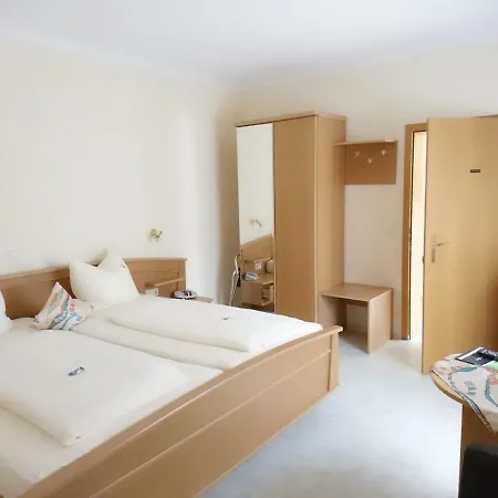 Gaestehaus Binz-meyer * Lieser